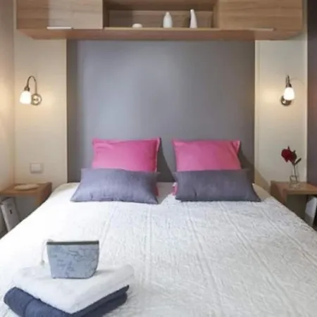 Mobil-home 3 6-8 Pers - Des Reves, *