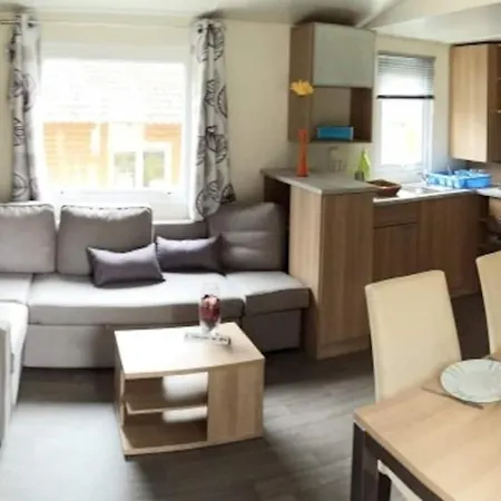 Campingplads Mobil-home 3 6-8 Pers - Des Reves, Lattes