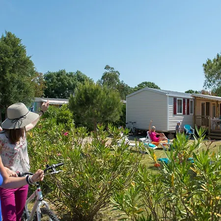 Mobil-home 3 6-8 Pers - Des Reves, Campingplads